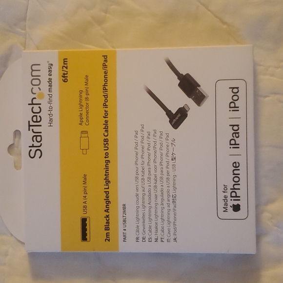 StarTech 2m Black angled Lightning to USB Cable for ipod, iphone, ipad - Picture 1 of 3